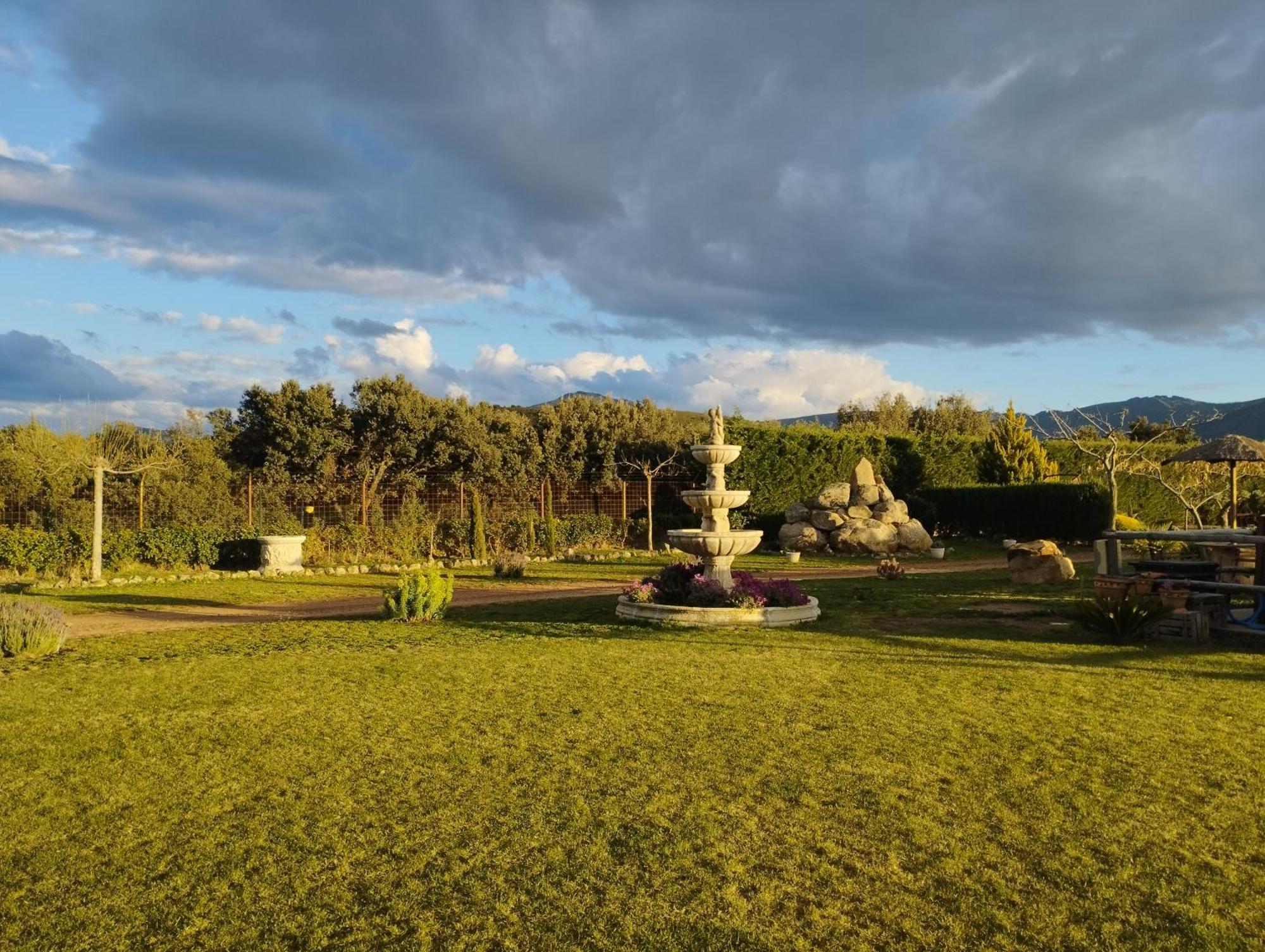 Finca Los Pajaros Cerca De Puy Du Fou Toledo Navahermosa  Zimmer foto